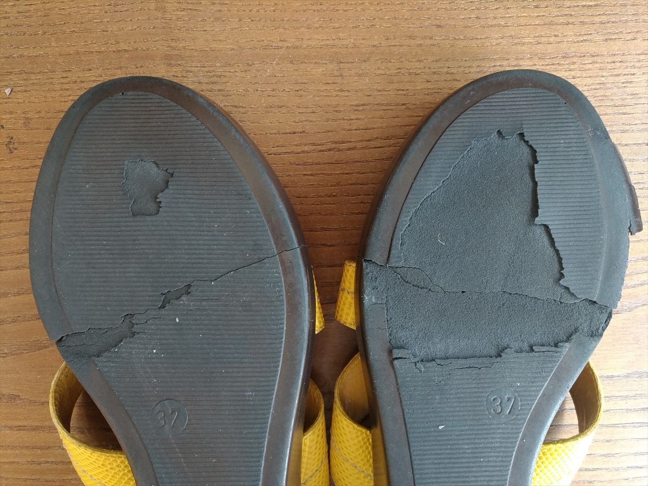靴修理専門店 タロンタロン 靴のかかと修理で後悔しないために知っておいてほしいこと
